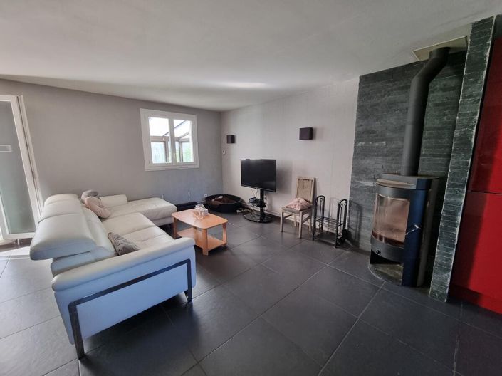 Image No.4-3 Bed House for sale