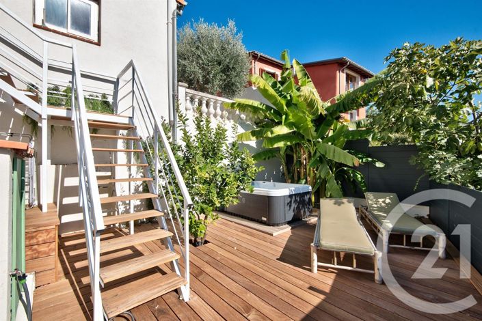 Image No.3-3 Bed House for sale