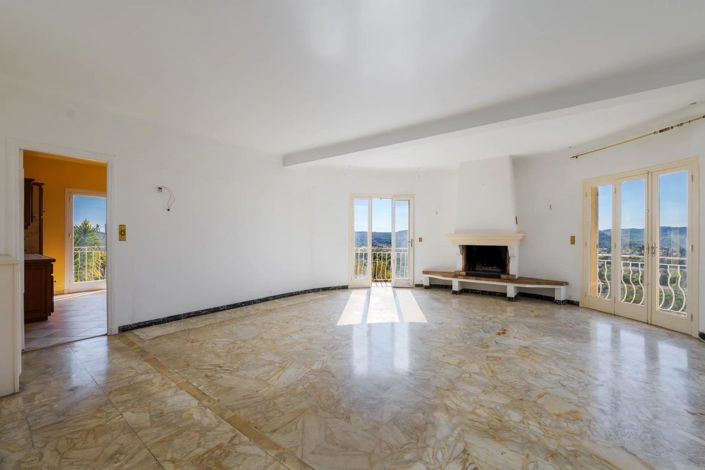 Image No.11-House for sale