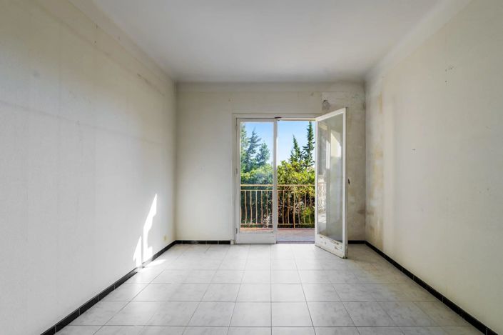 Image No.14-House for sale