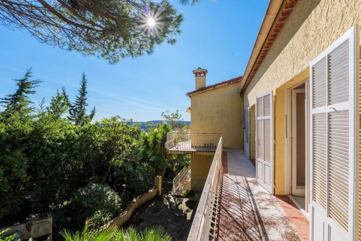 Image No.8-House for sale