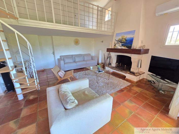 Image No.9-4 Bed House for sale