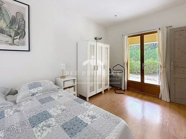 Image No.20-2 Bed House for sale