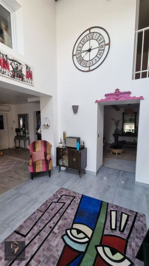 Image No.11-5 Bed House for sale