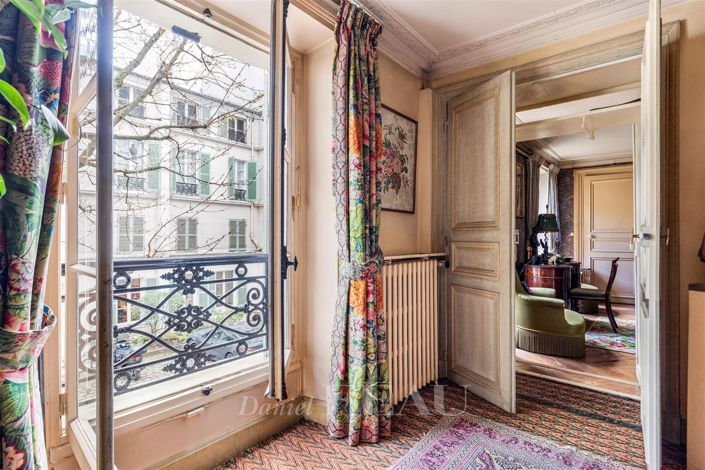 Image No.2-Appartement de 4 chambres à vendre à Paris