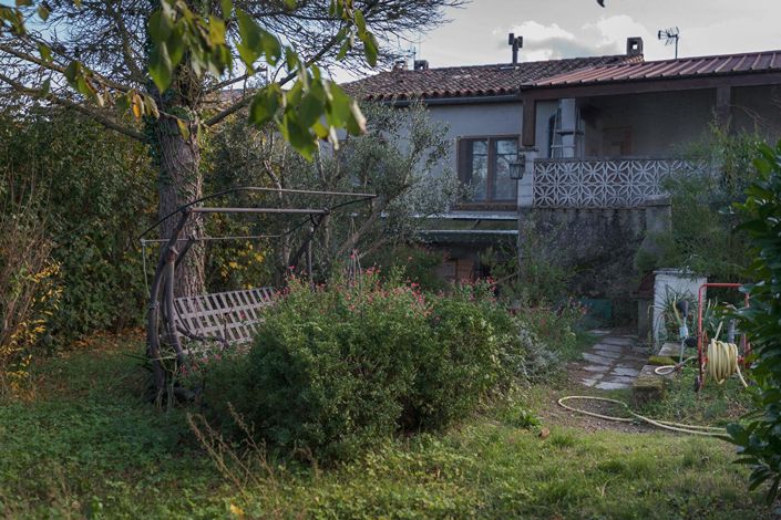 Image No.3-5 Bed House for sale