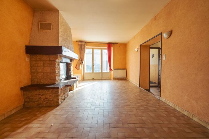 Image No.7-5 Bed House for sale