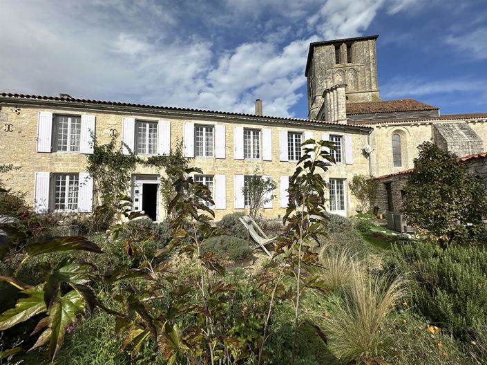 Image No.2-3 Bed House for sale