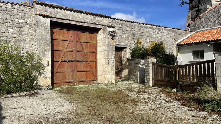 Image No.21-3 Bed House for sale