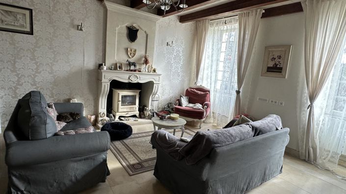 Image No.8-3 Bed House for sale