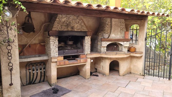 Image No.14-3 Bed House for sale