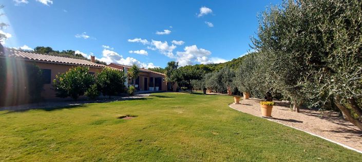 Image No.10-4 Bed House for sale