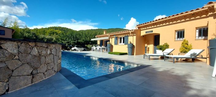 Image No.4-4 Bed House for sale