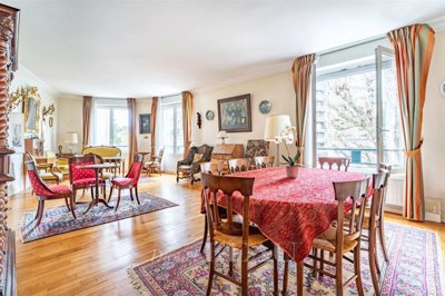 3 Bed Apartment for sale