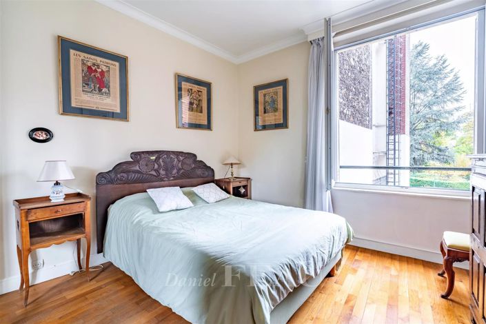 Image No.9-3 Bed Apartment for sale