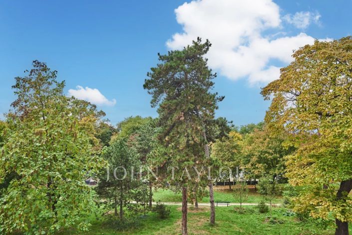 Image No.28-5 Bed Apartment for sale