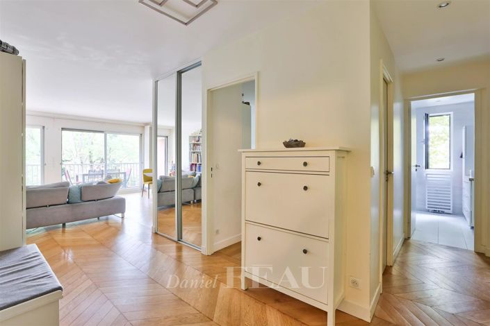 Image No.8-3 Bed Apartment for sale