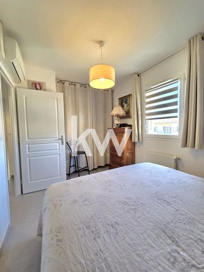 Image No.13-4 Bed House for sale