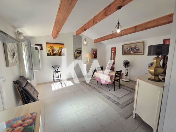 Image No.17-4 Bed House for sale