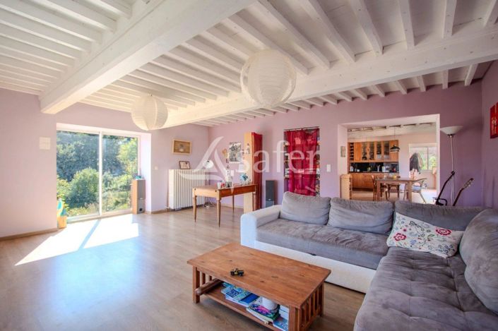 Image No.10-5 Bed House for sale