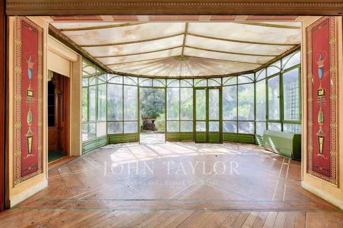 Image No.5-6 Bed House for sale