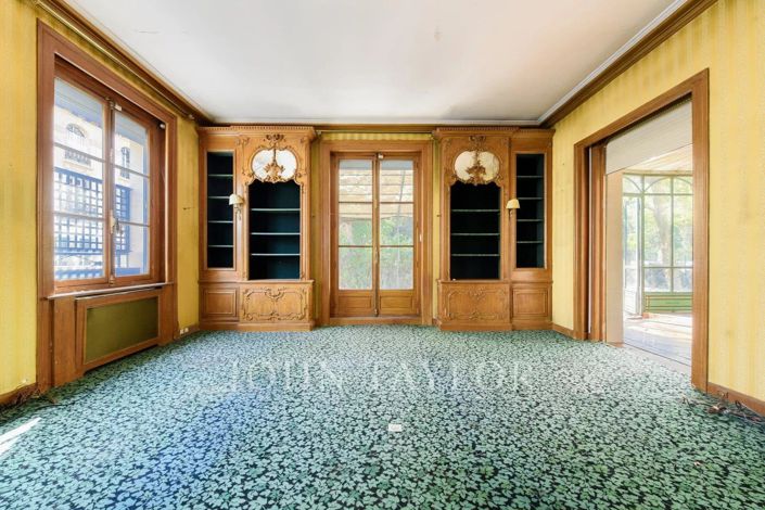 Image No.7-6 Bed House for sale