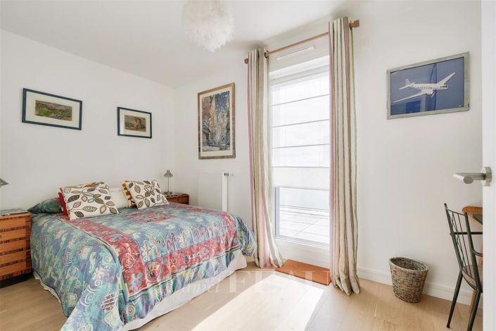 Image No.13-2 Bed Apartment for sale