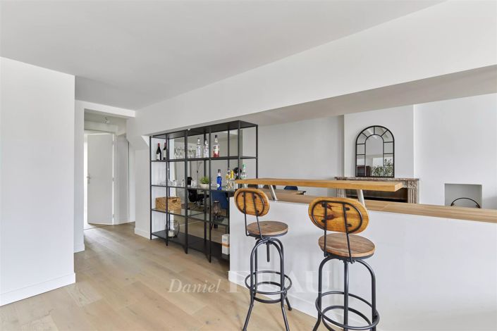 Image No.20-2 Bed Apartment for sale