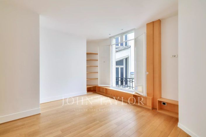 Image No.20-4 Bed Apartment for sale