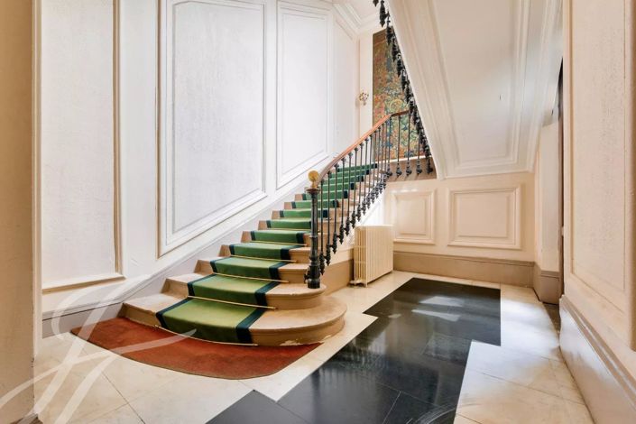 Image No.18-3 Bed Apartment for sale