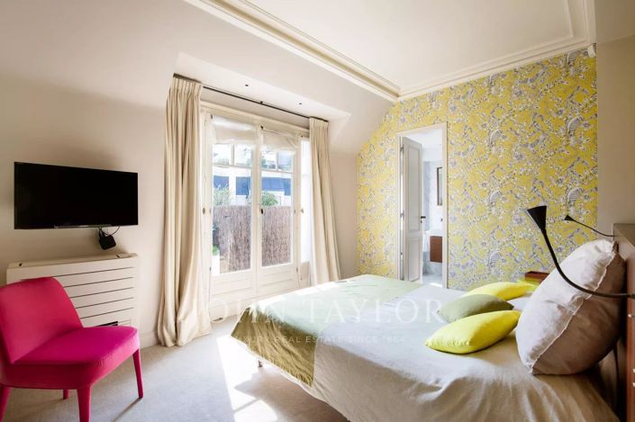 Image No.20-3 Bed Apartment for sale