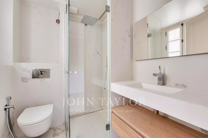 Image No.11-5 Bed Apartment for sale