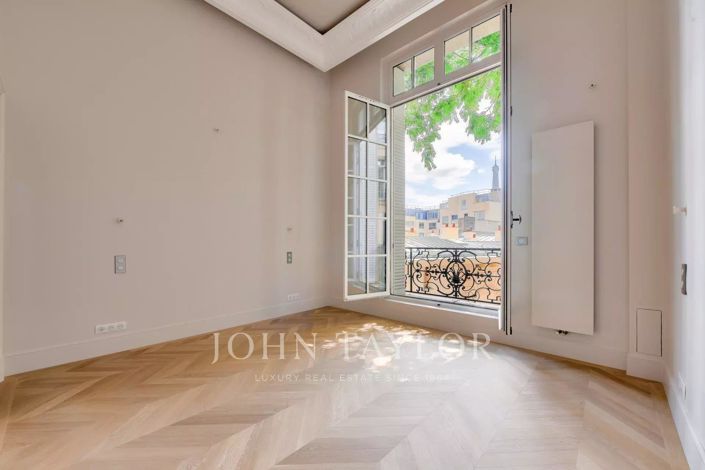 Image No.11-5 Bed Apartment for sale