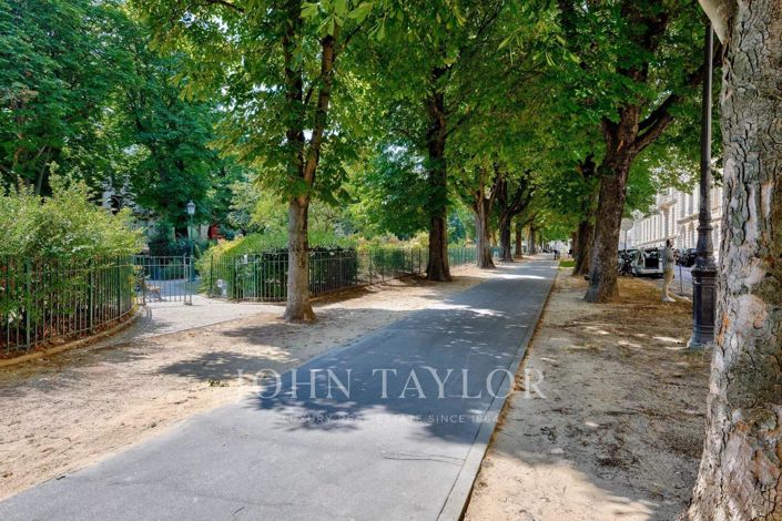 Image No.25-5 Bed Apartment for sale