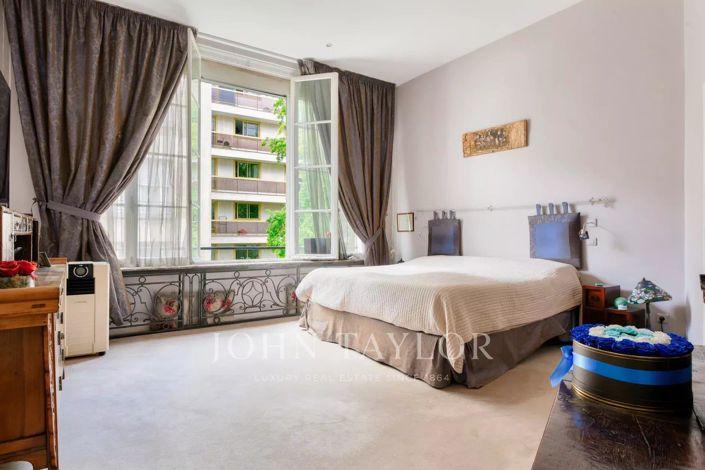 Image No.13-9 Bed House for sale