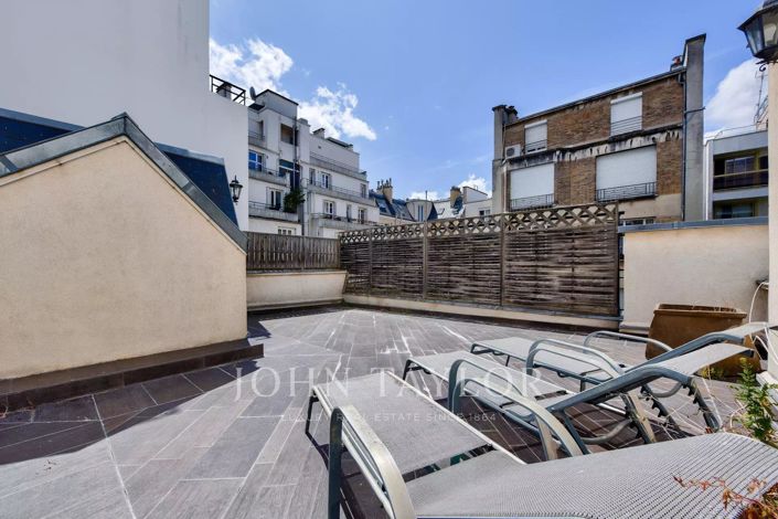 Image No.14-9 Bed House for sale