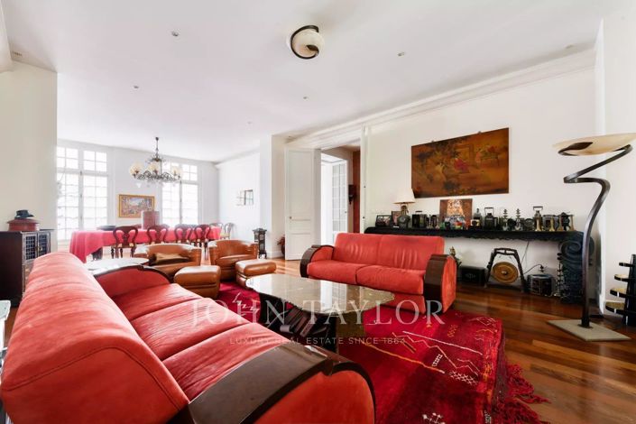 Image No.9-9 Bed House for sale