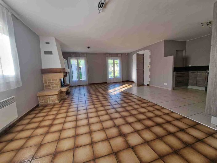 Image No.11-4 Bed House for sale