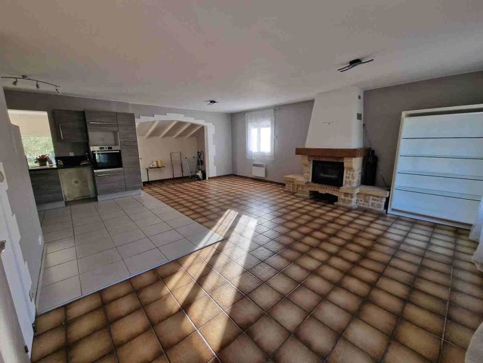Image No.13-4 Bed House for sale