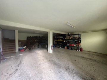a4r92r8pytjo18tl13