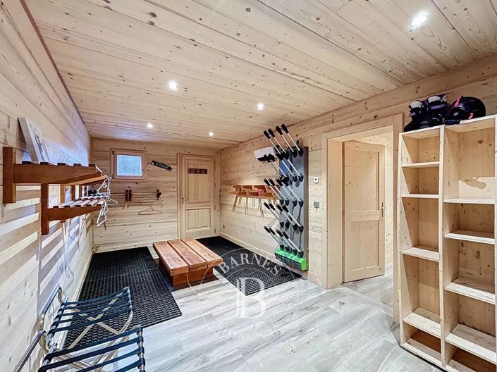 Image No.29-4 Bed House for sale