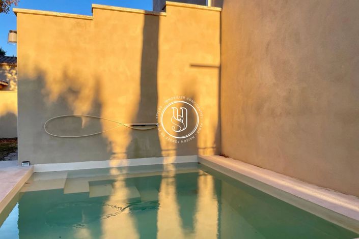 Image No.11-3 Bed House for sale