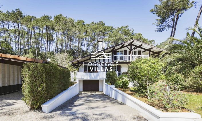 Image No.9-6 Bed House for sale