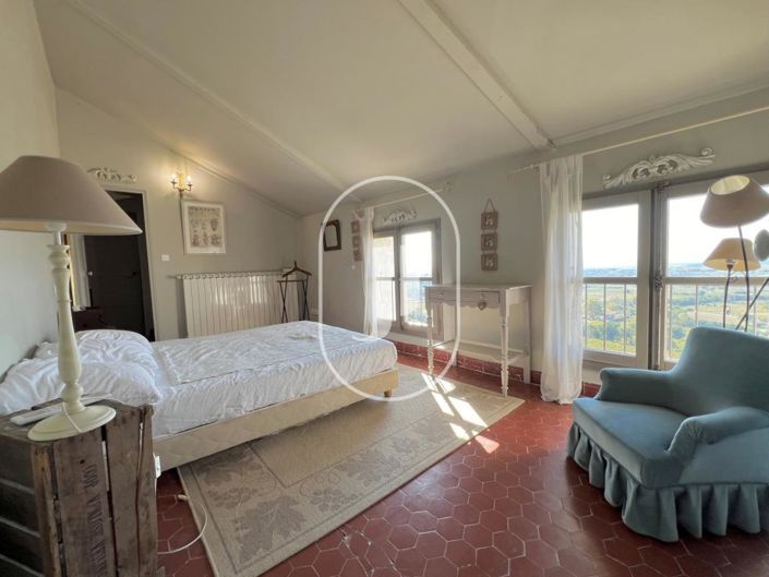 Image No.13-3 Bed House for sale