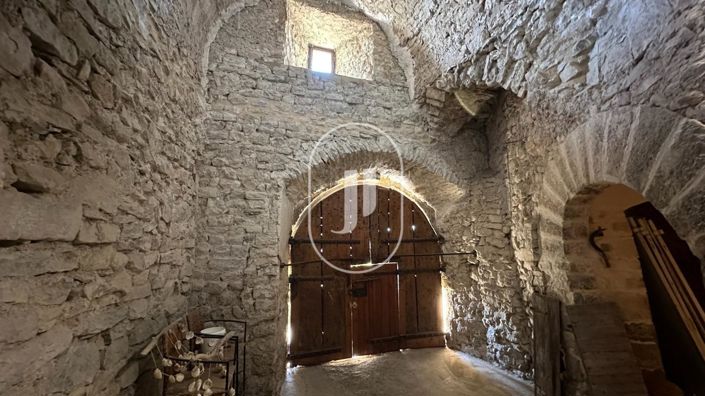 Image No.14-3 Bed House for sale