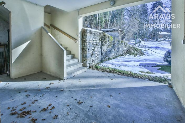 Image No.16-9 Bed House for sale