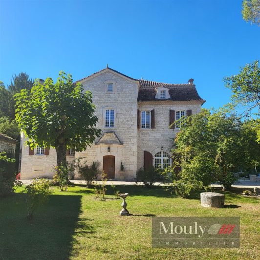 Image No.3-5 Bed House for sale