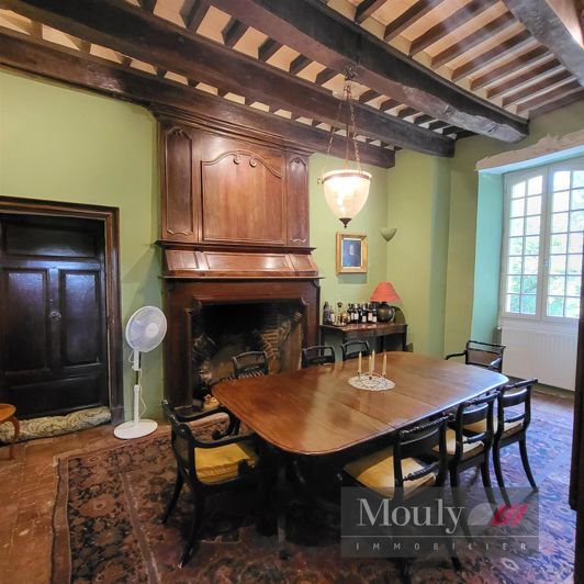 Image No.30-5 Bed House for sale