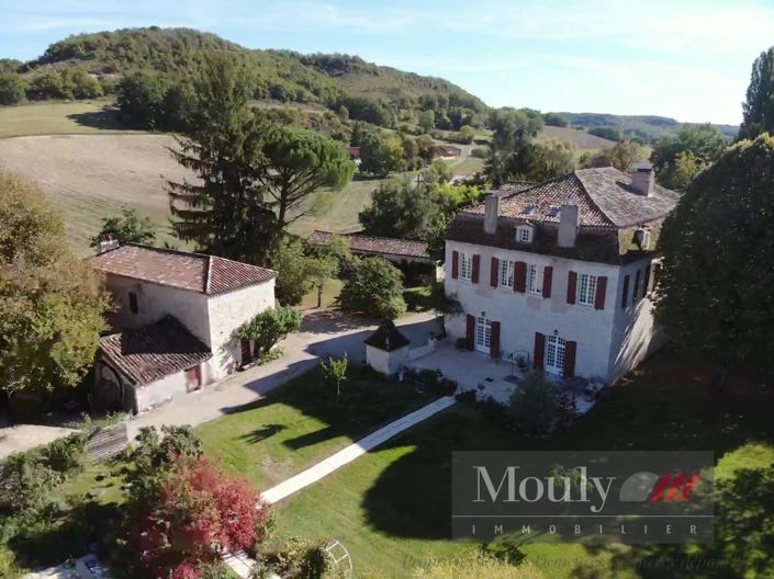 Image No.4-5 Bed House for sale