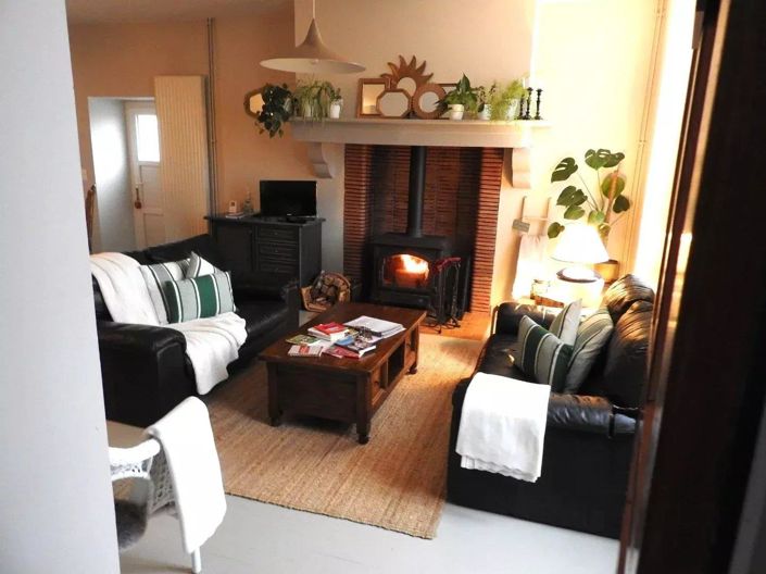 Image No.15-6 Bed House for sale